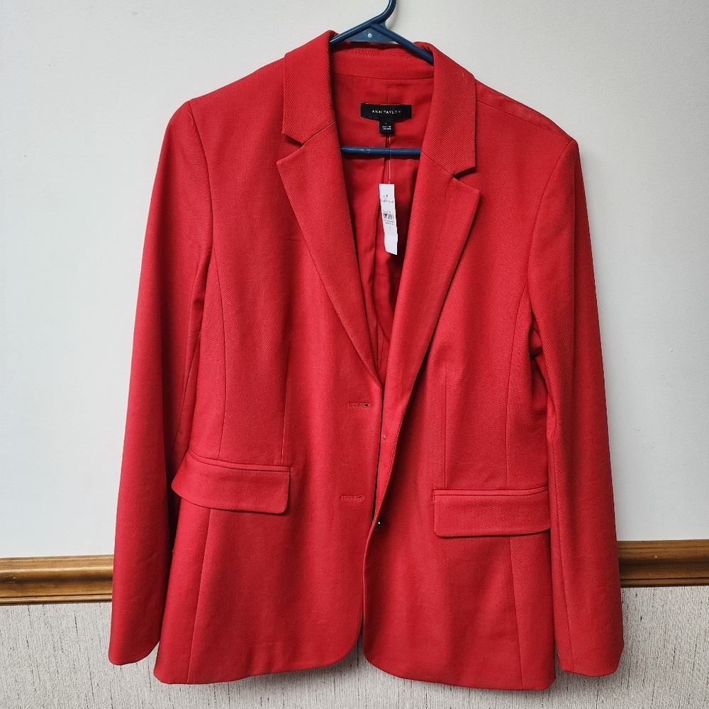 Ann Taylor Vibrant Red Blazer Size 6